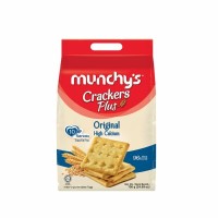 Munchy's original high calcium crackers plus 700g x 6