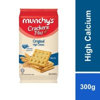 Munchy's original high calcium crackers plus 300g x 12